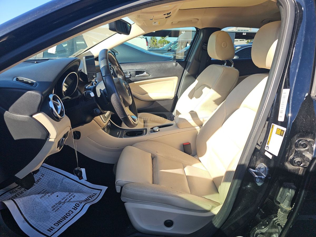 Mercedes-Benz GLA 250 - фото 6