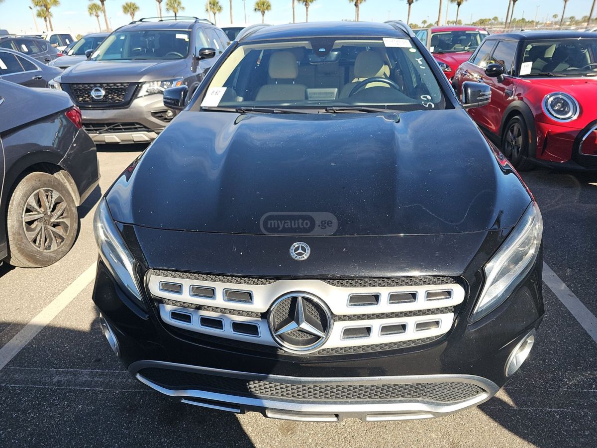 Mercedes-Benz GLA 250 - фото 7