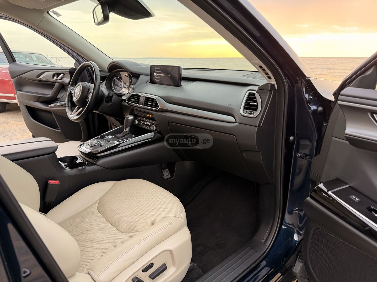 Mazda CX-9 - фото 11