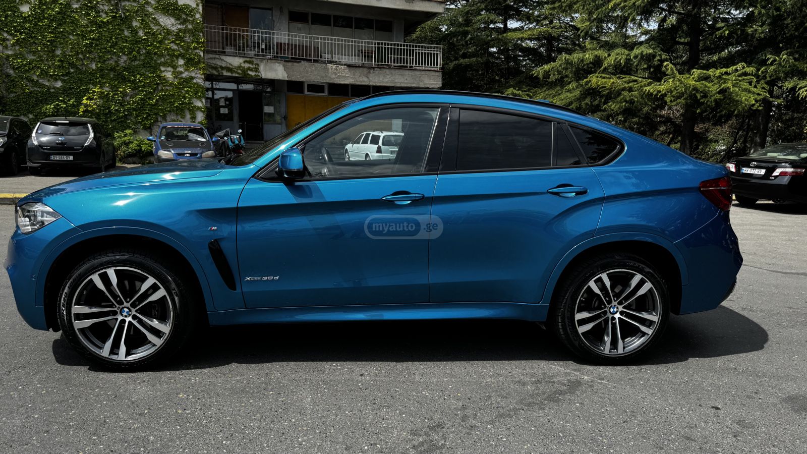 BMW X6 - фото 2