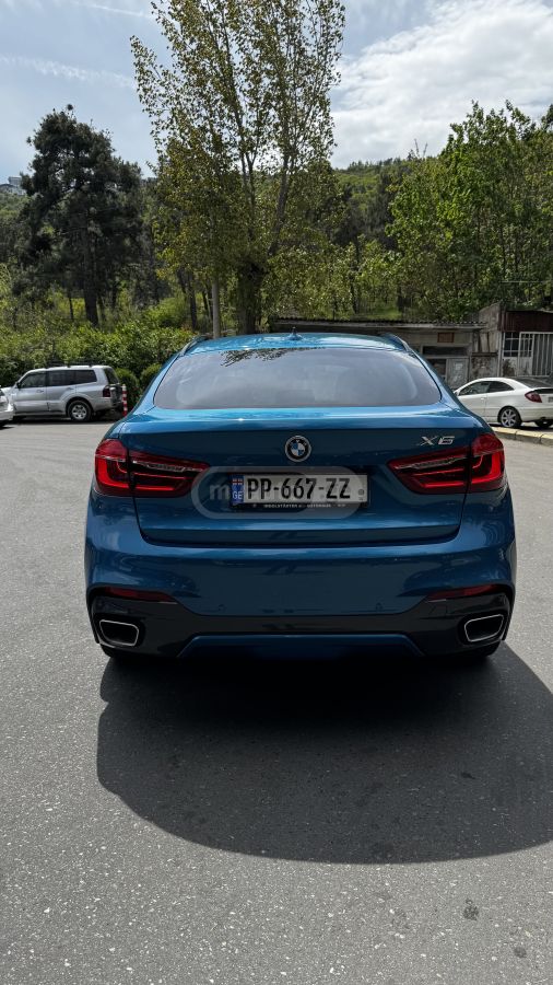 BMW X6 - фото 3