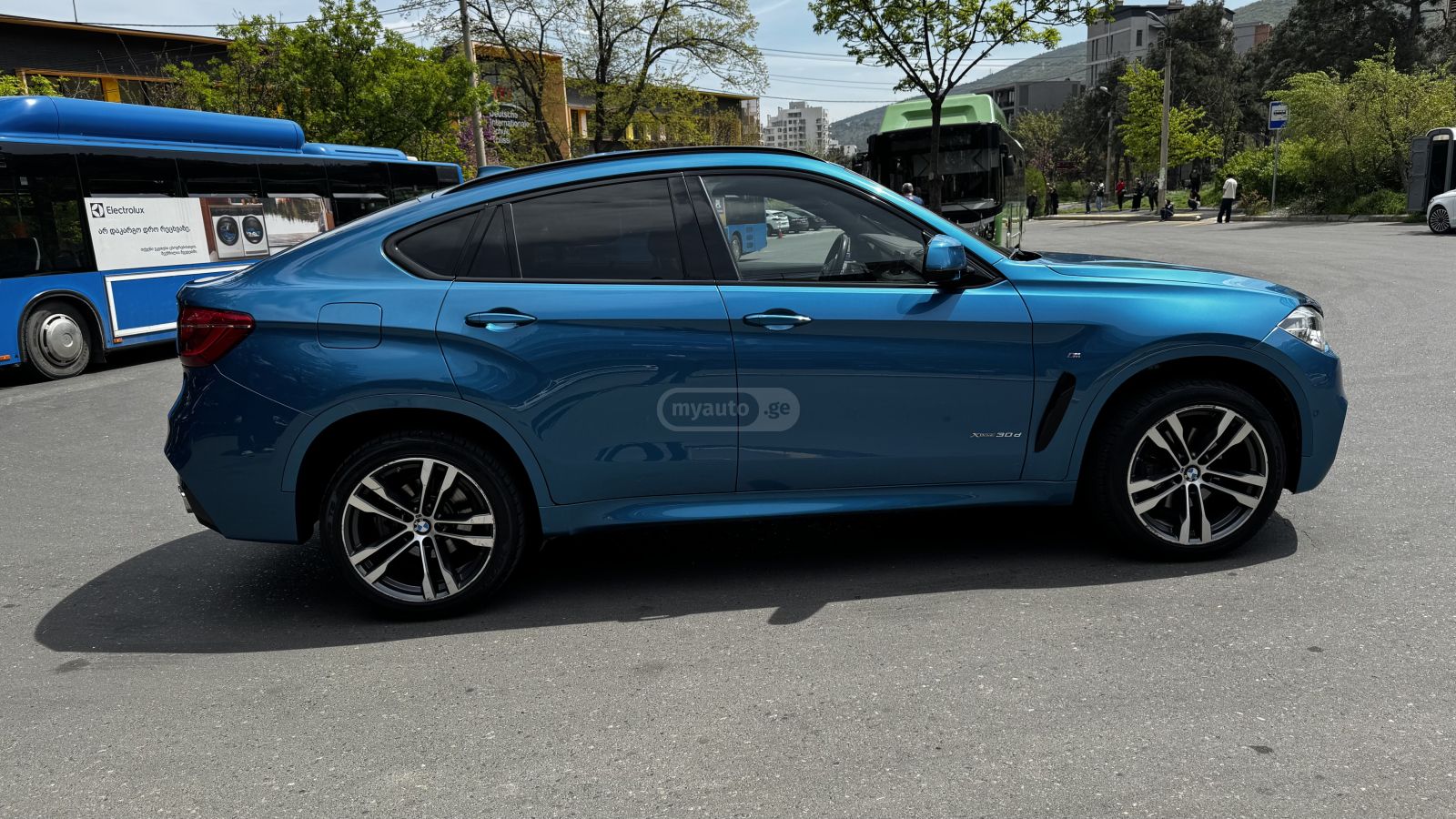 BMW X6 - фото 4