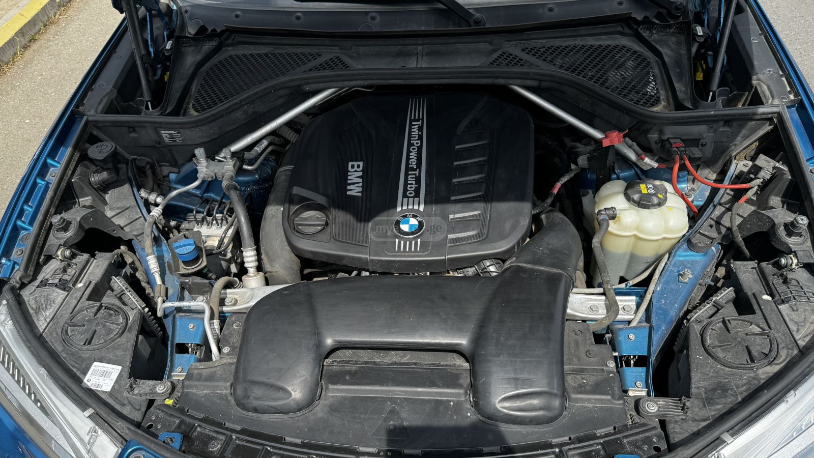 BMW X6 - фото 9