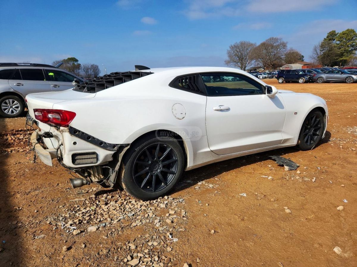 Chevrolet Camaro - фото 3