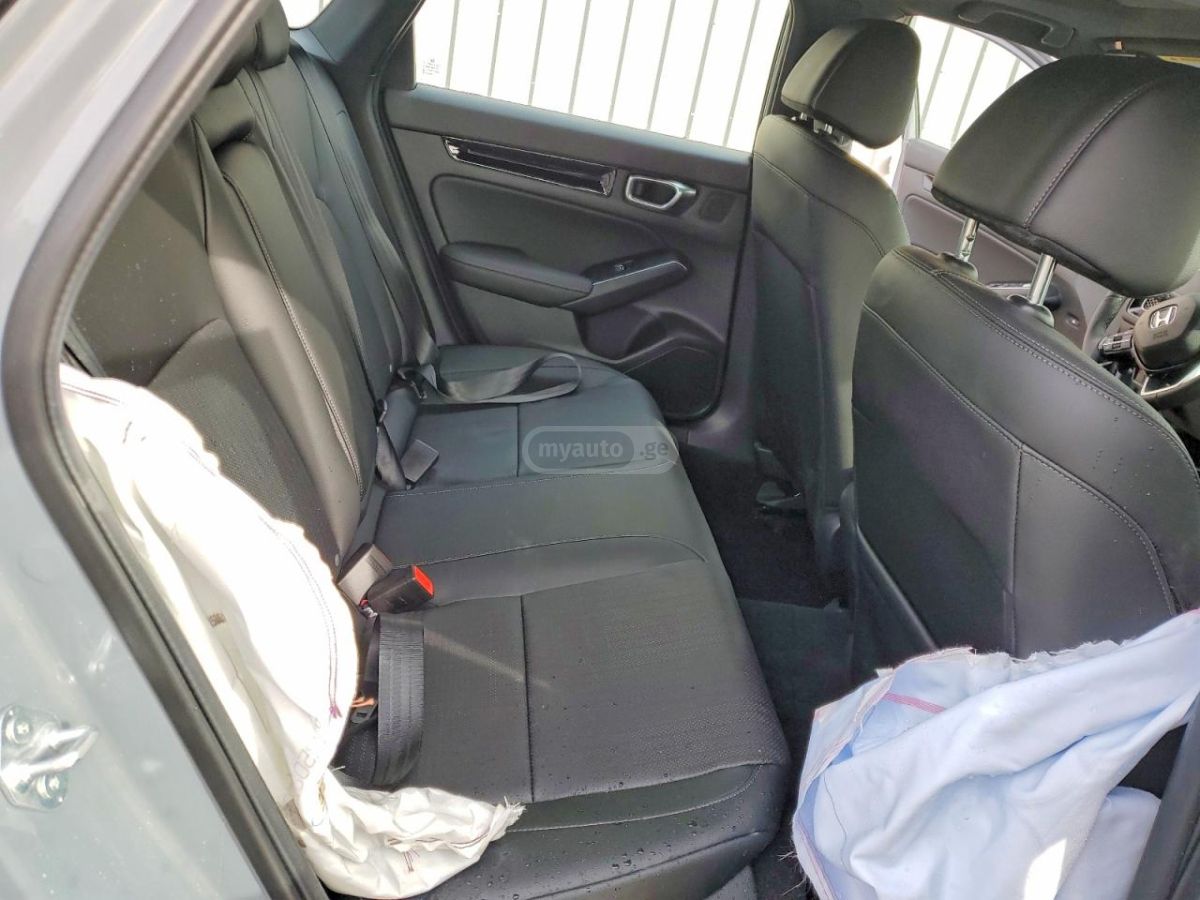 Honda Touring hybrid — миниатюра 10