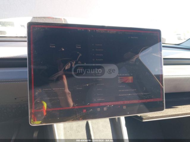 Tesla Plaid — миниатюра 15