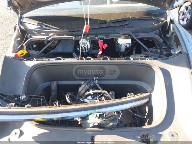 Tesla Plaid — миниатюра 8