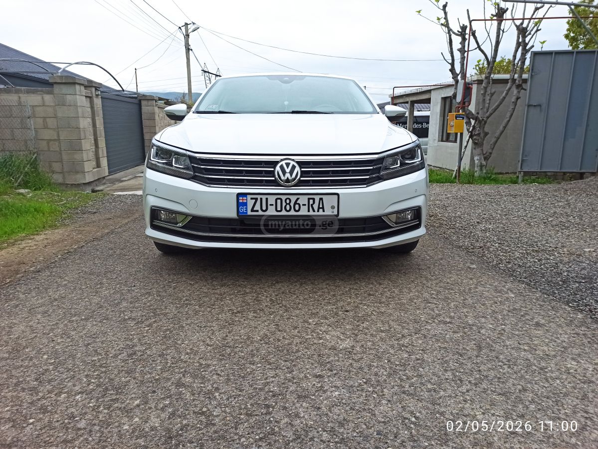 Volkswagen Passat - фото 3