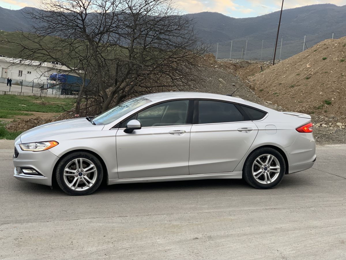 Ford Fusion - фото 2