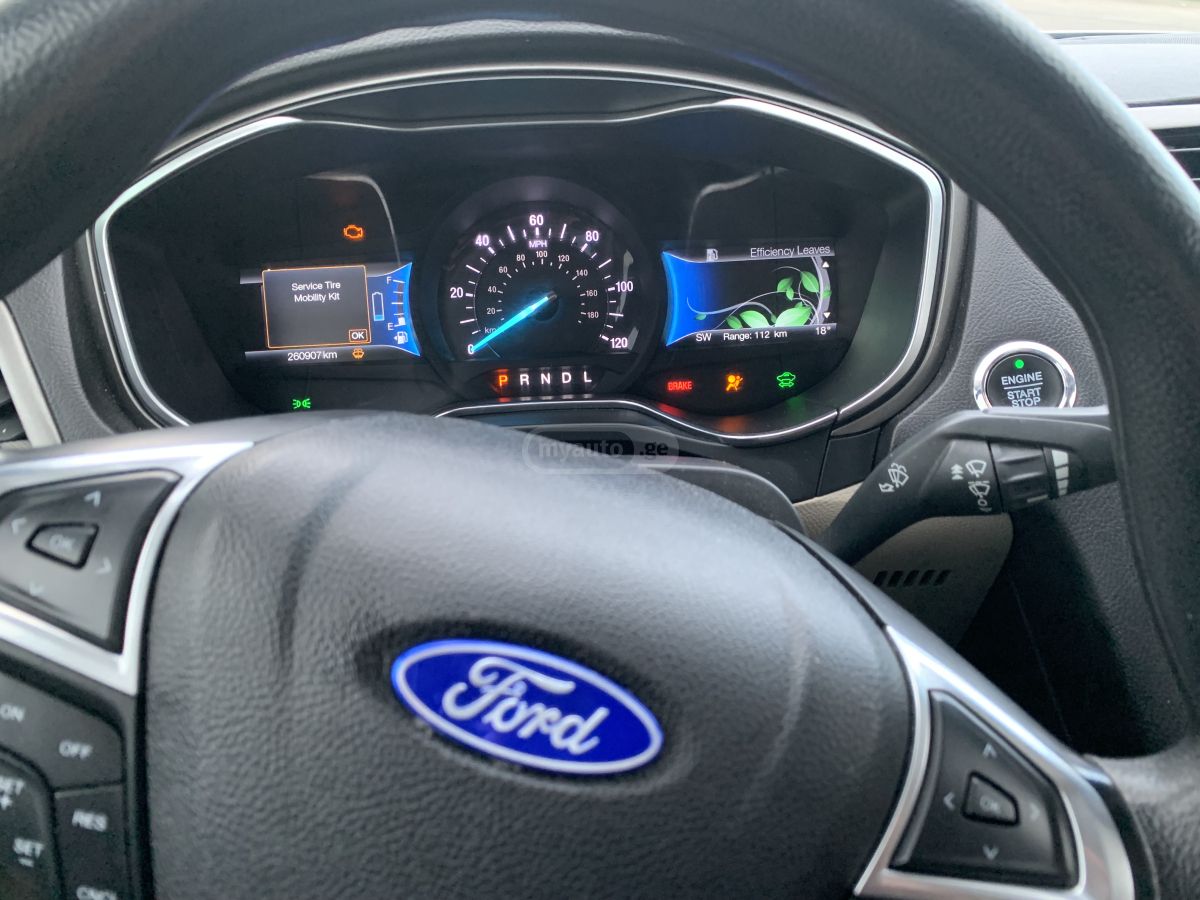 Ford Fusion - фото 6