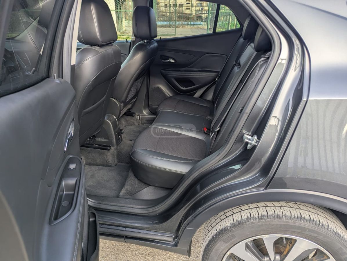 Buick Encore - фото 7