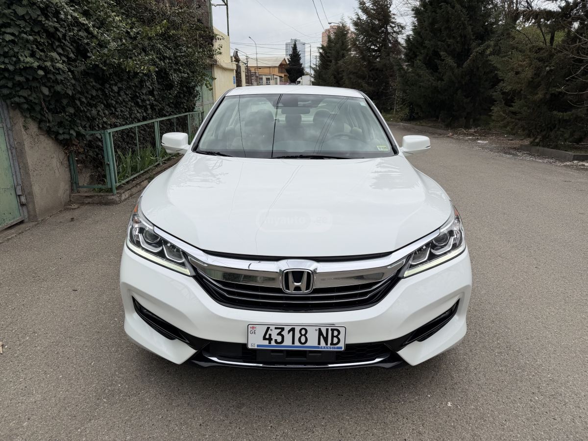 Honda Accord - фото 2