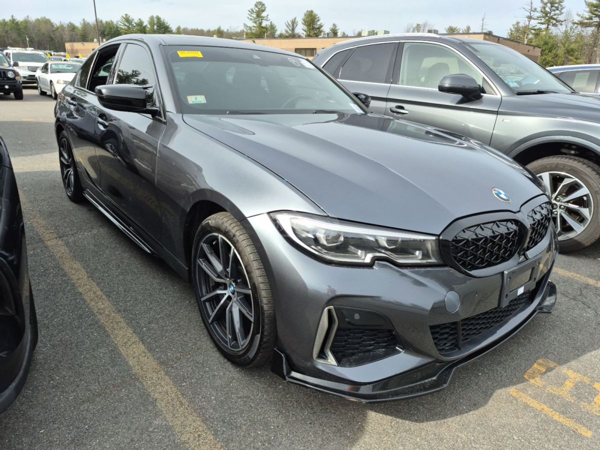 BMW 330 - фото 1