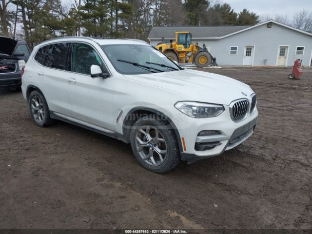 BMW X3 - фото 1