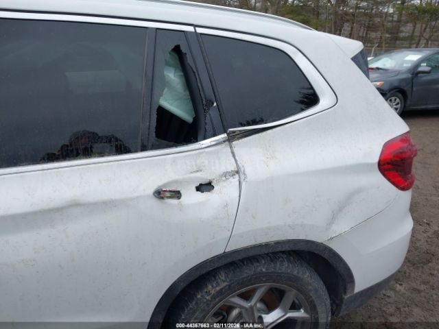 BMW X3 - фото 14