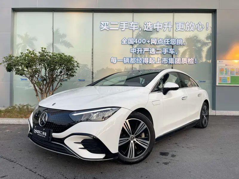 Mercedes-Benz EQE 2025 — миниатюра 1