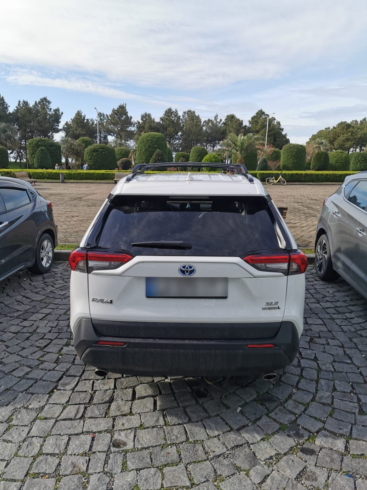 Toyota RAV 4 - фото 2