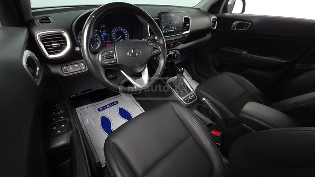 Hyundai venue - фото 2