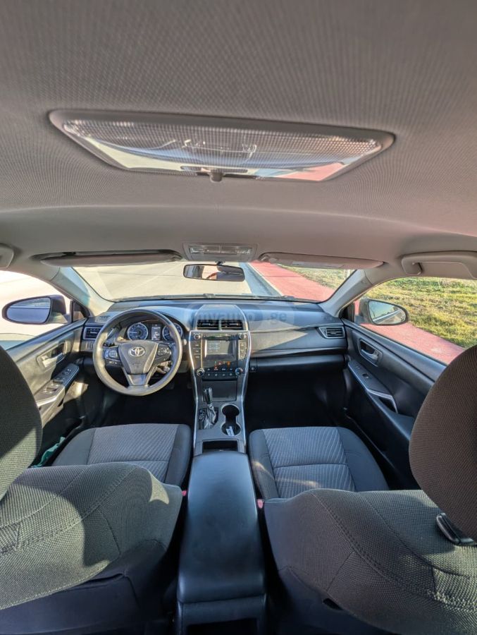 Toyota Camry - фото 4