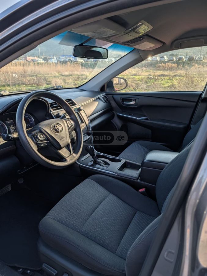 Toyota Camry - фото 6