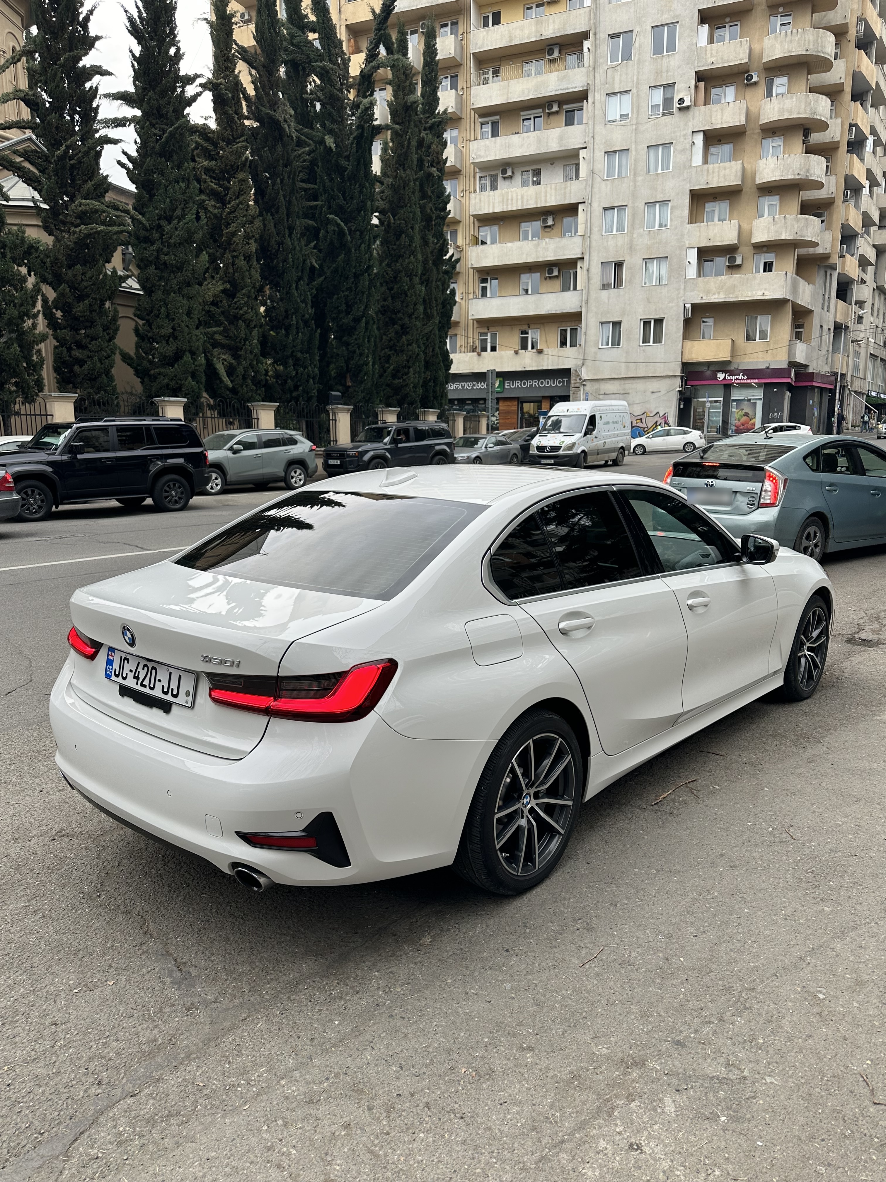 BMW 330 - фото 3