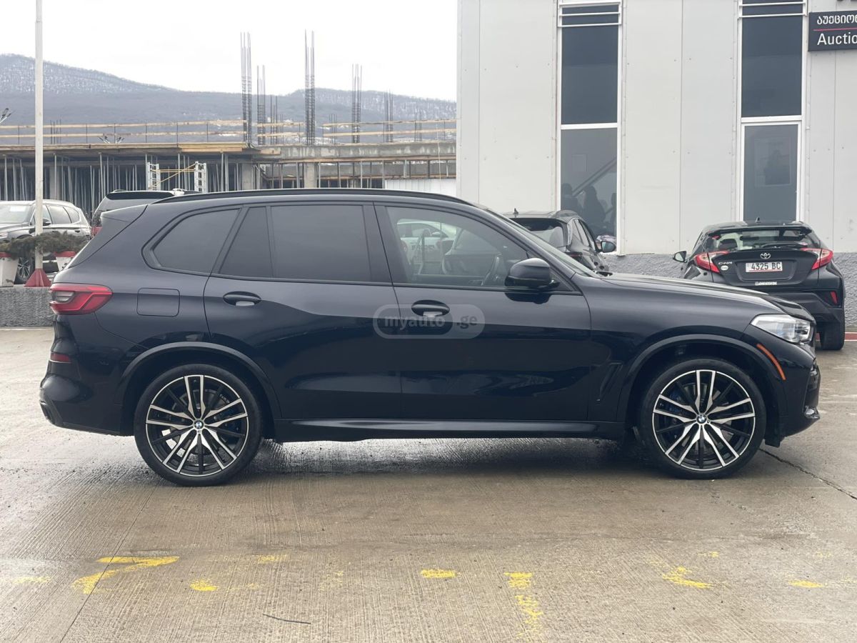 BMW X5 - фото 2