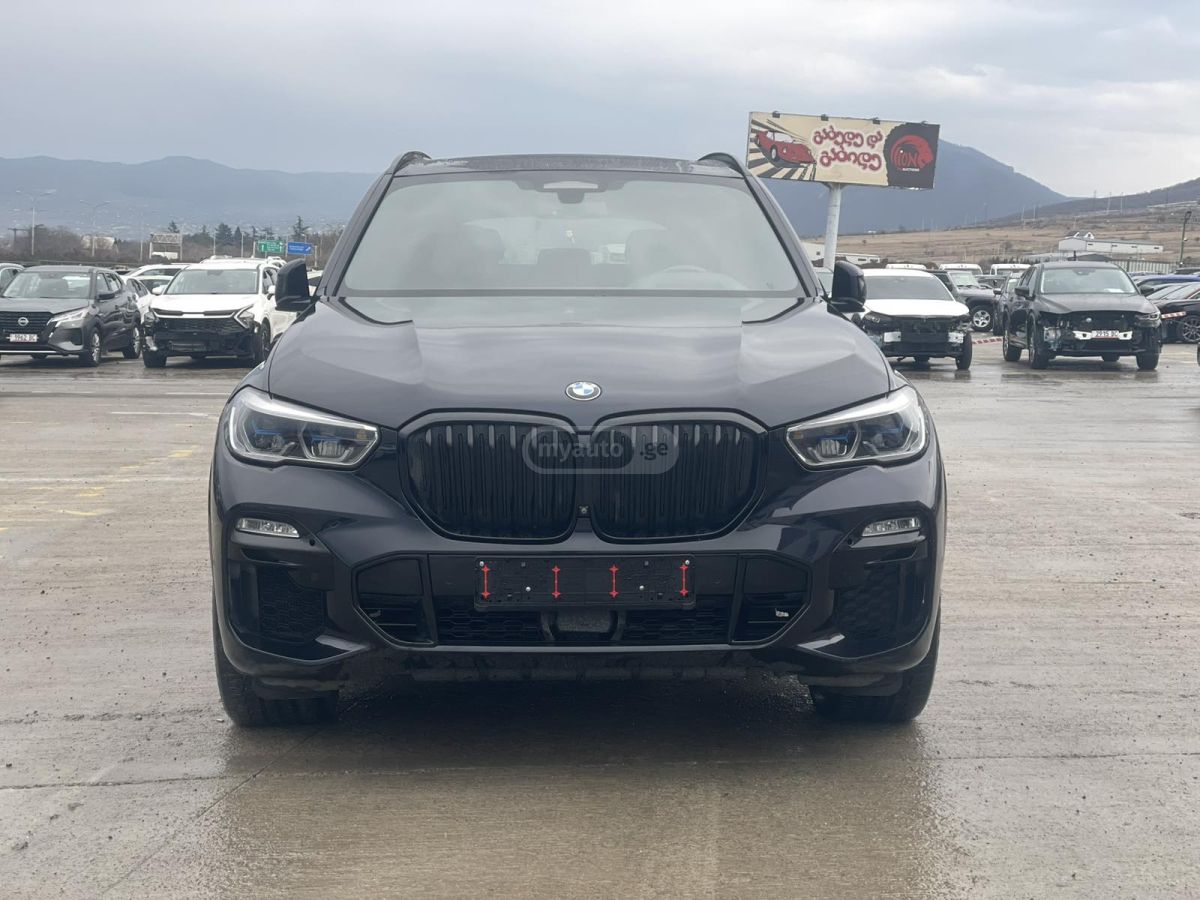 BMW X5 - фото 8