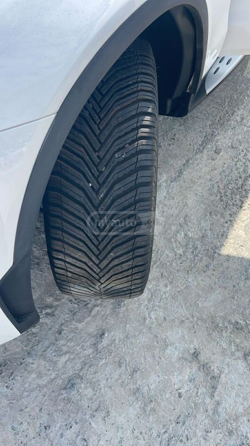 Mercedes-Benz GLC 300 - фото 14