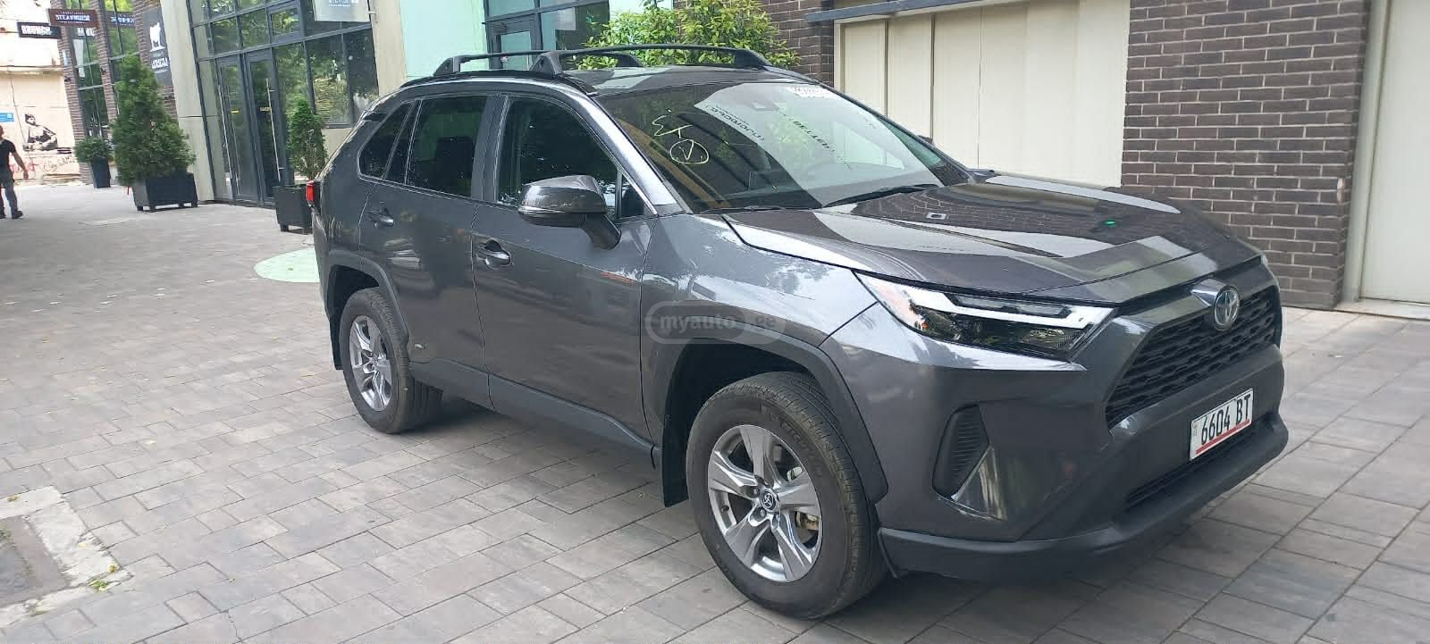 Toyota Rav 4 - фото 7