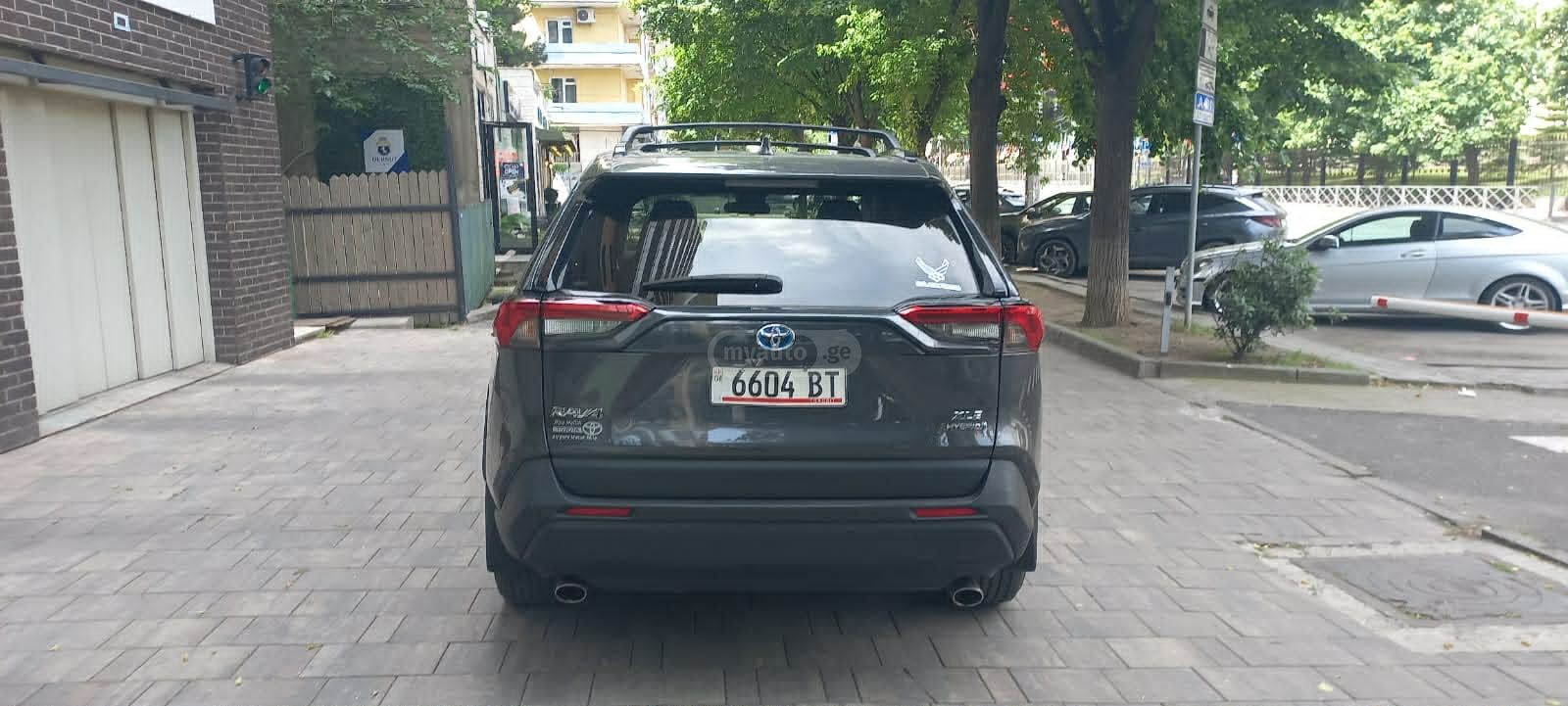 Toyota Rav 4 - фото 9