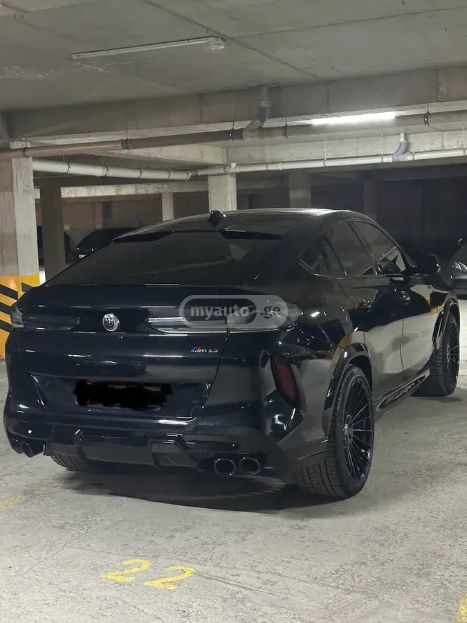 نمای دیگر BMW 2021
