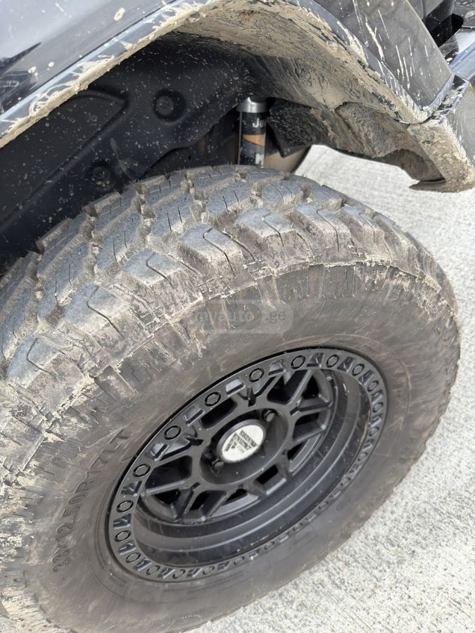 Jeep Wrangler - фото 10