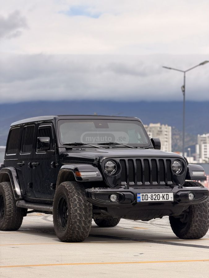 Jeep Wrangler - фото 7