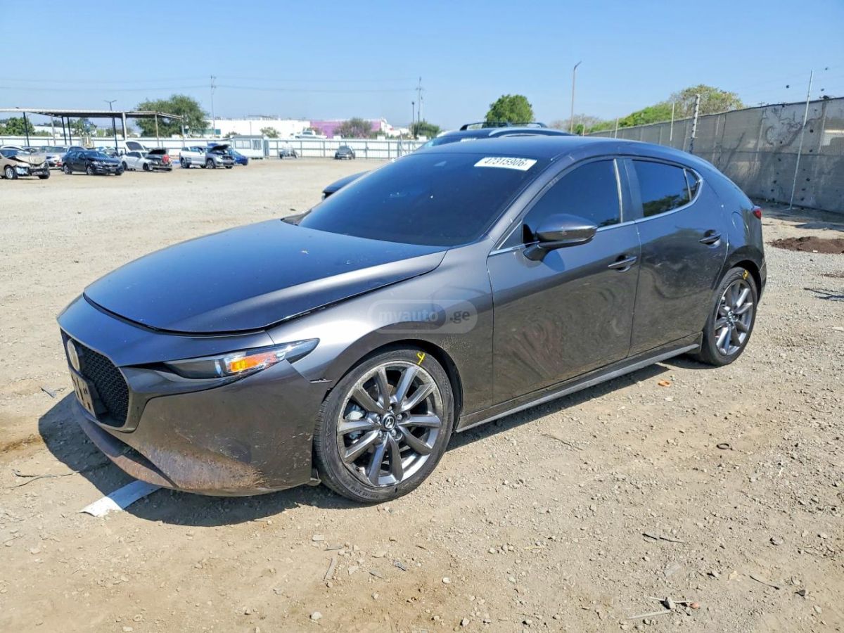 Mazda Mazda 3 - фото 1