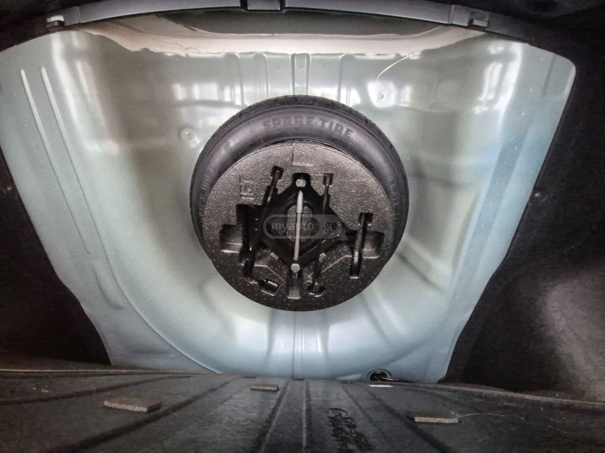 Kia EX — миниатюра 5