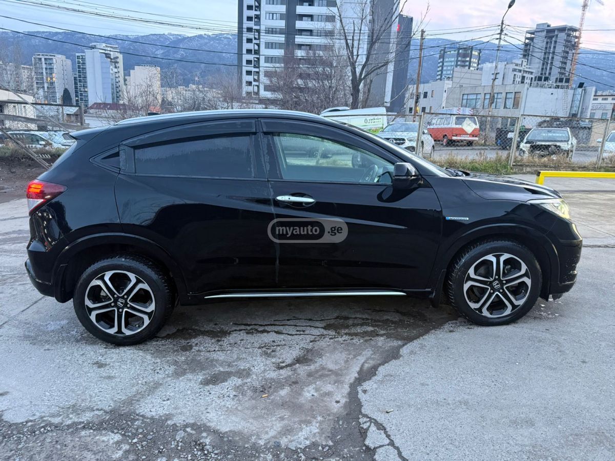 Honda Vezel - фото 3