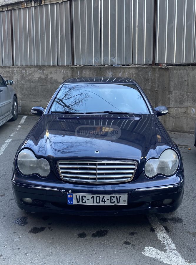 Mercedes-Benz C 240 - фото 1