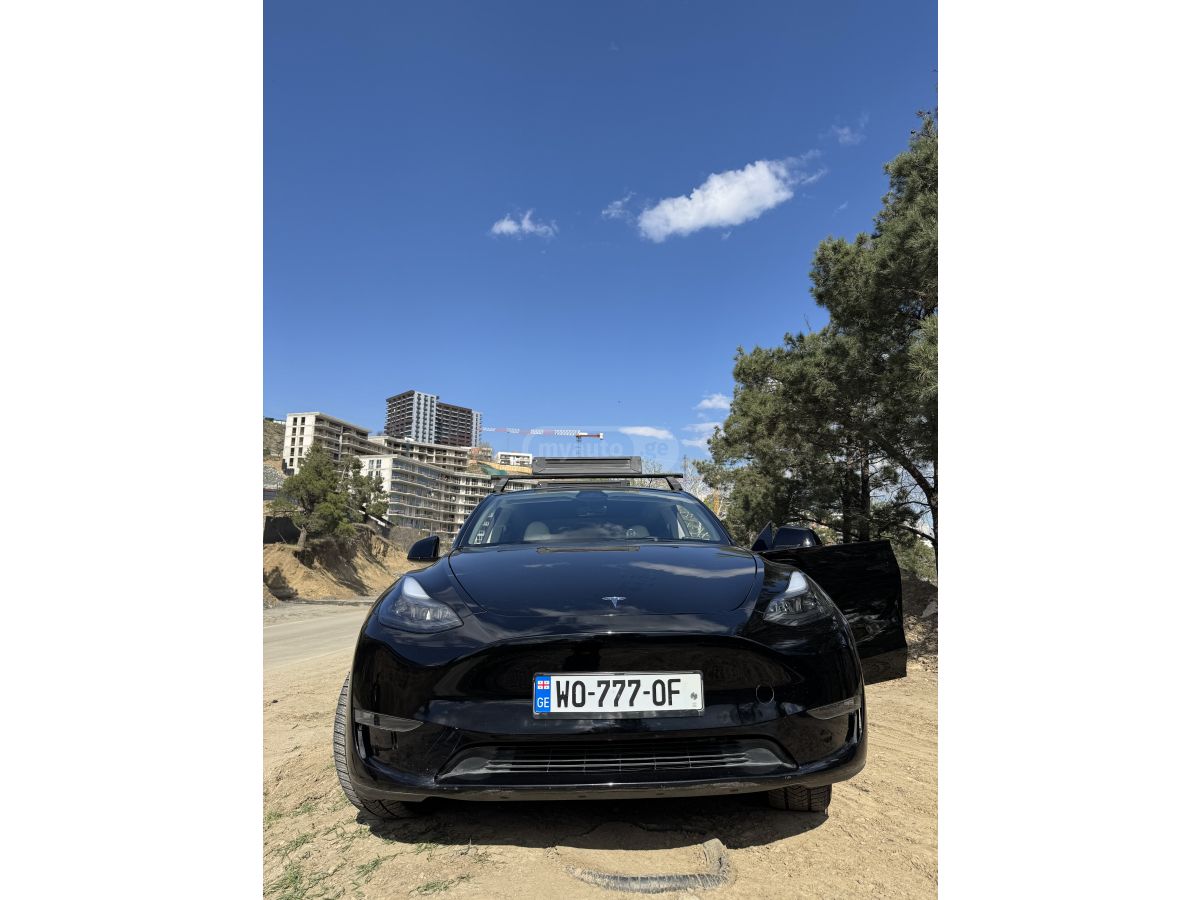 Tesla Model Y - фото 4