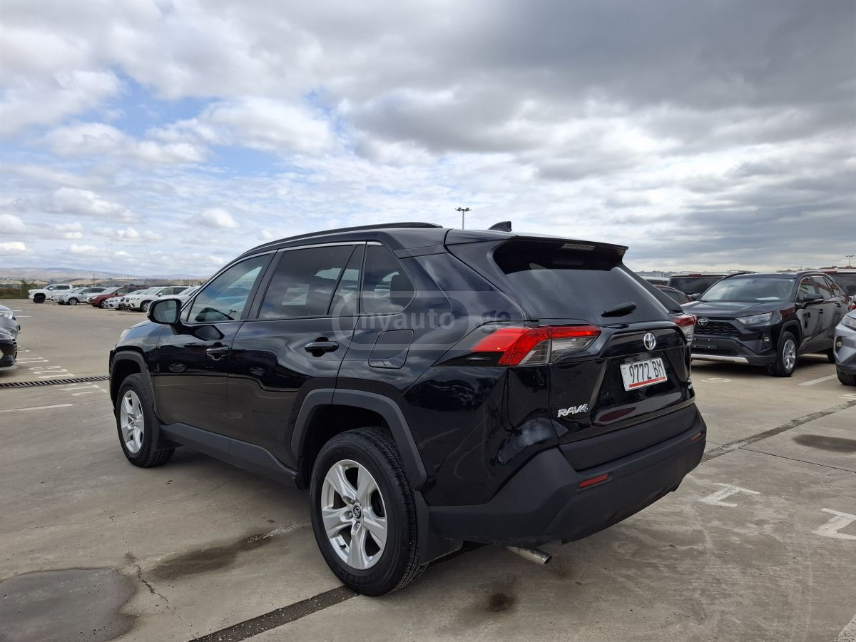 Toyota XLE 4dr All-Wheel Drive Automa — миниатюра 6