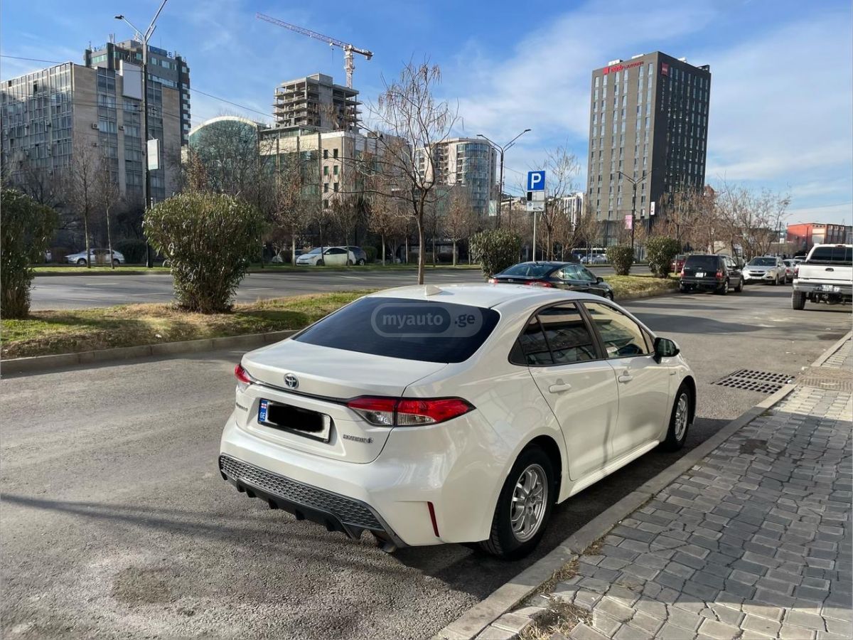 Toyota Corolla - фото 4