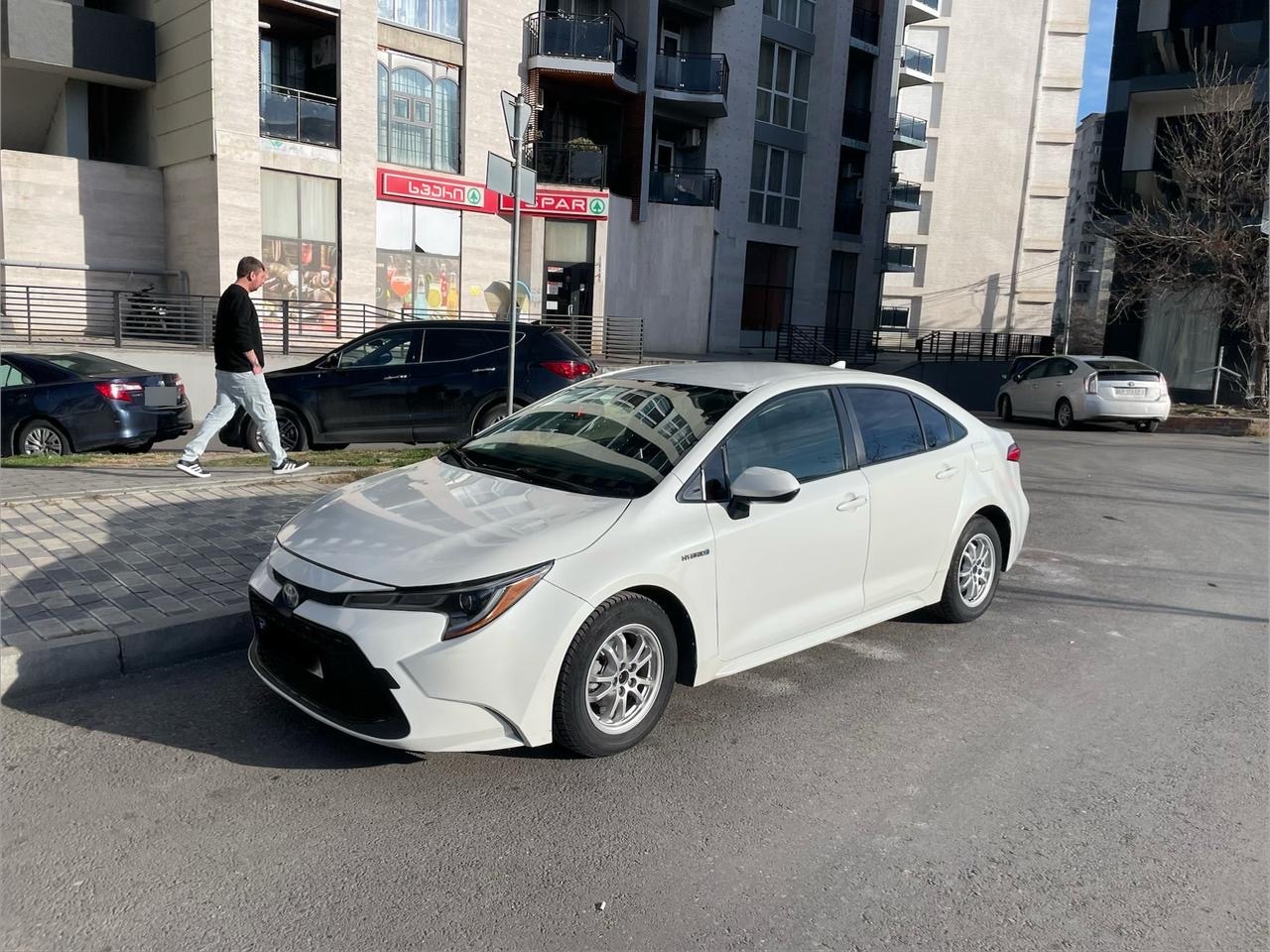 Toyota Corolla - фото 8