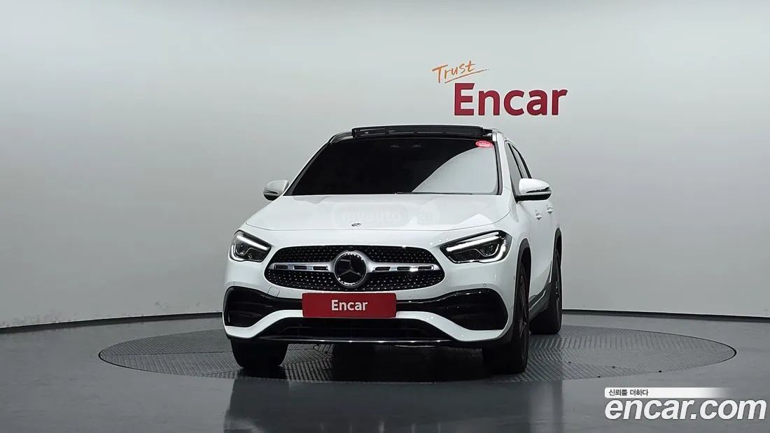 Mercedes-Benz GLA 45 AMG 2022 — миниатюра 3