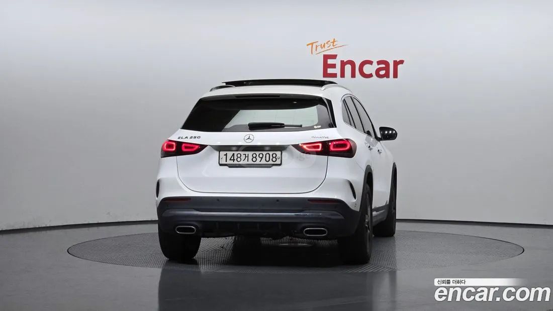 Mercedes-Benz GLA 45 AMG 2022 — миниатюра 4