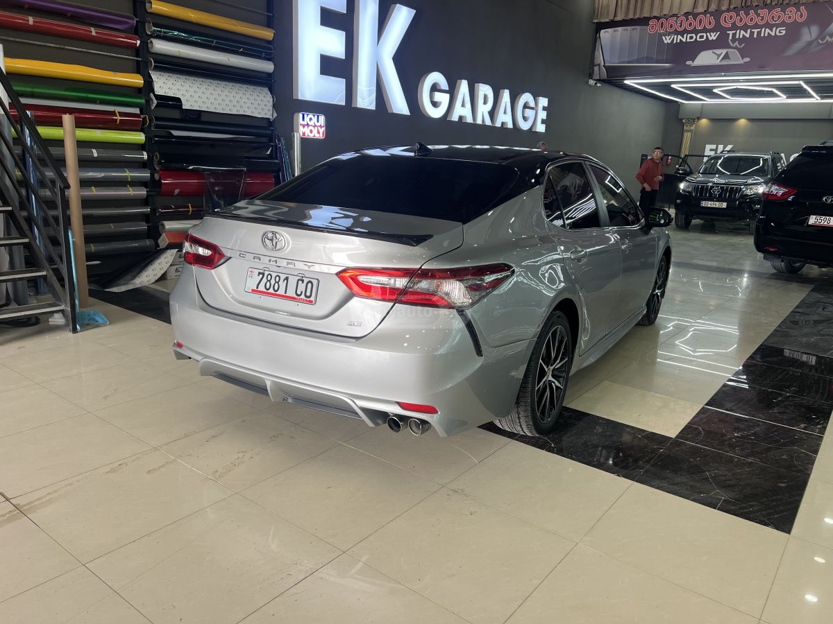 Toyota Camry - фото 7