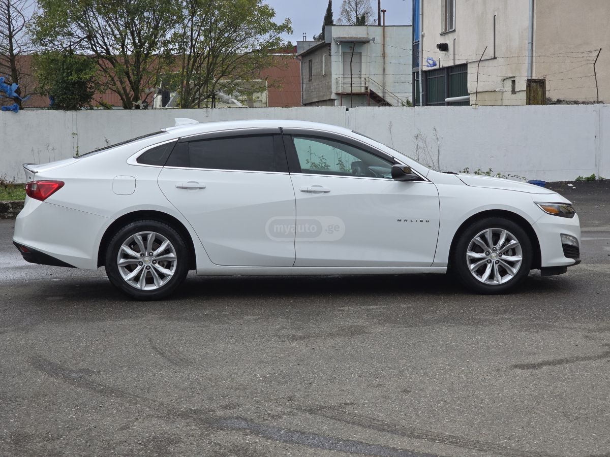 Chevrolet Malibu - фото 5