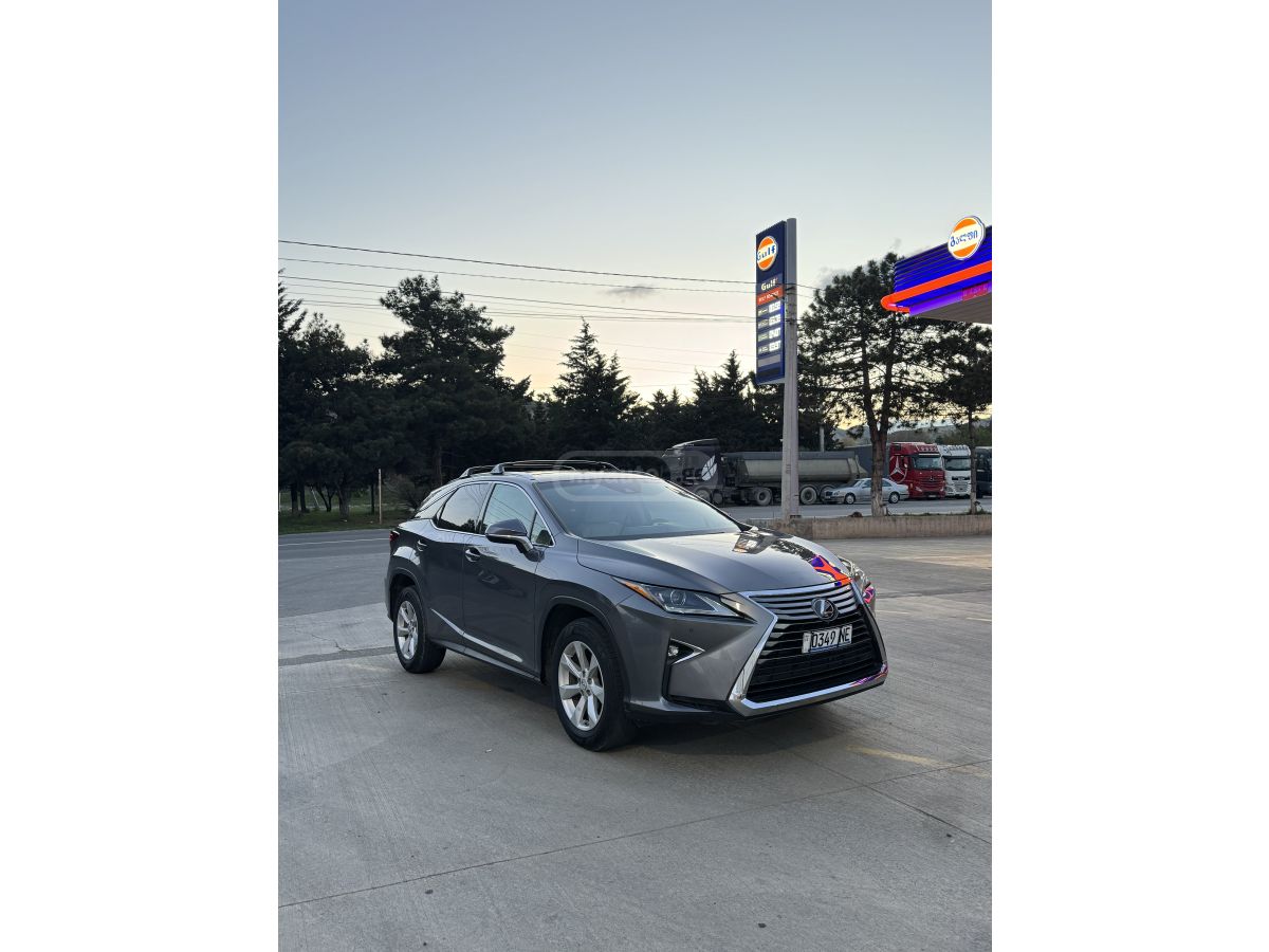 Lexus RX 350 - фото 1