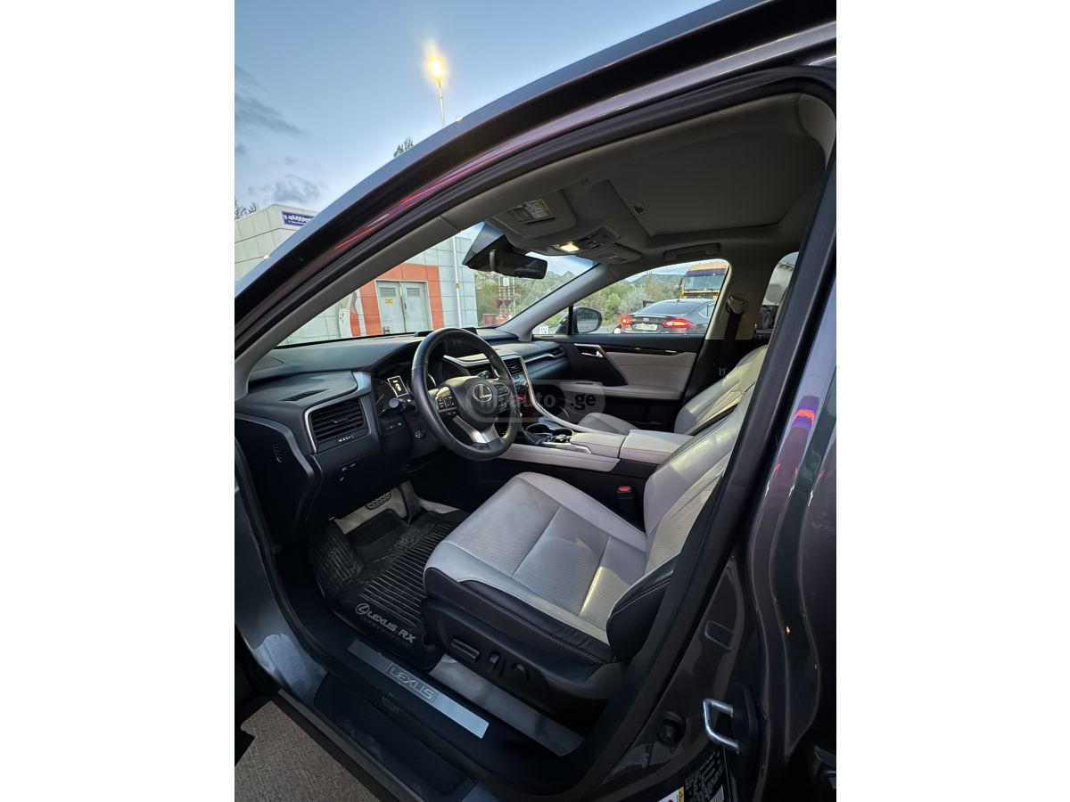 Lexus RX 350 - фото 7
