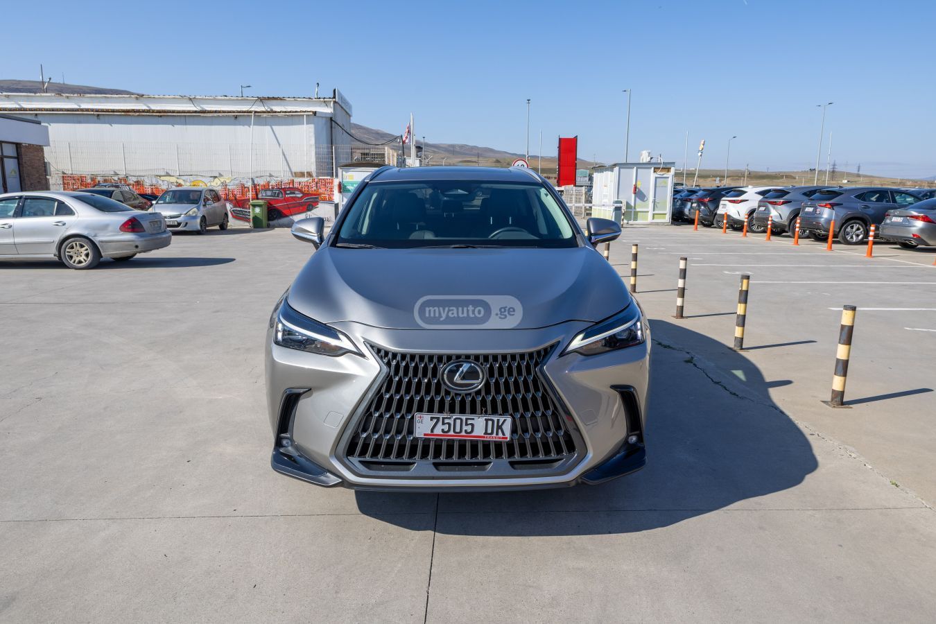 Lexus NX 350 - фото 2