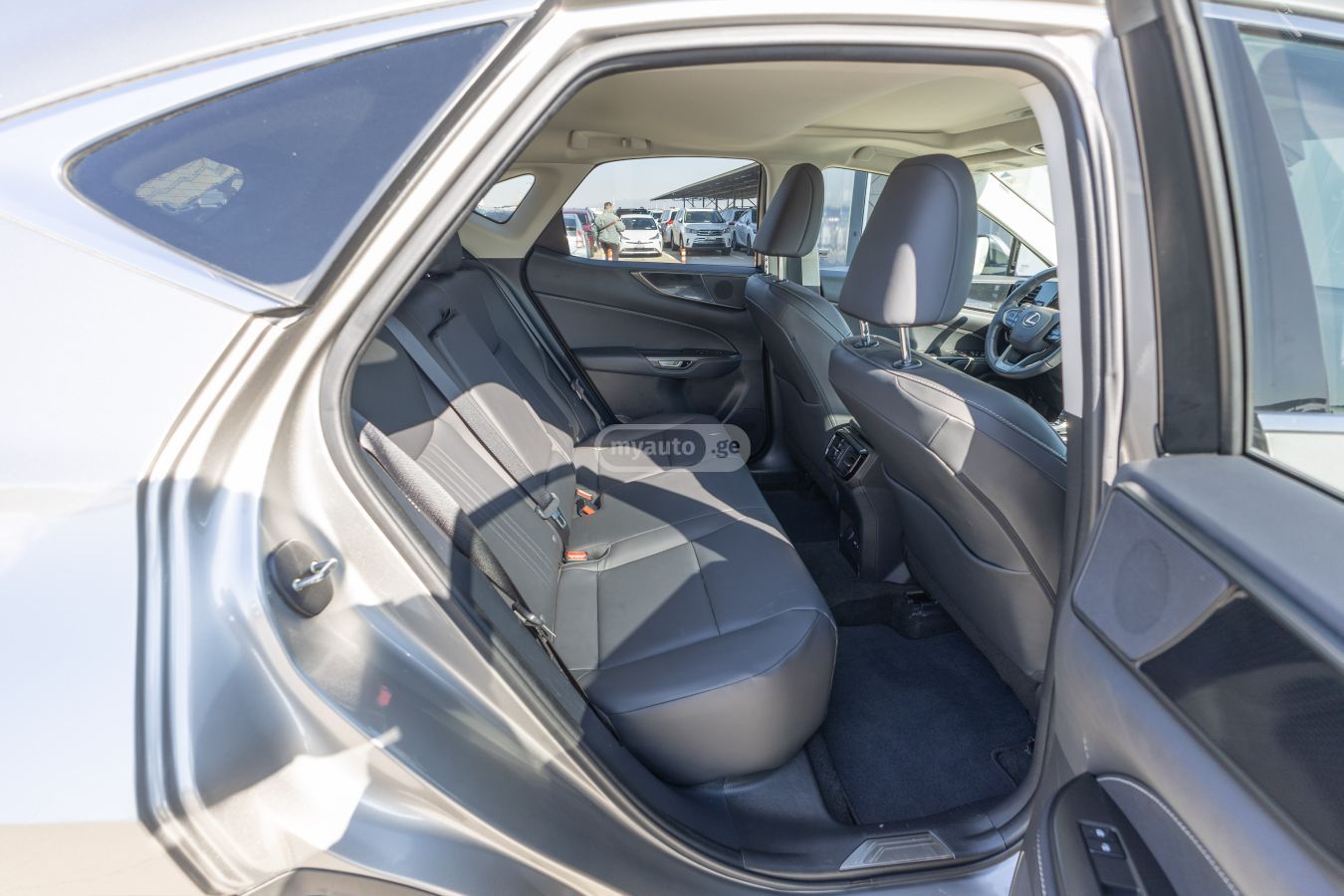 Lexus NX 350 - фото 8