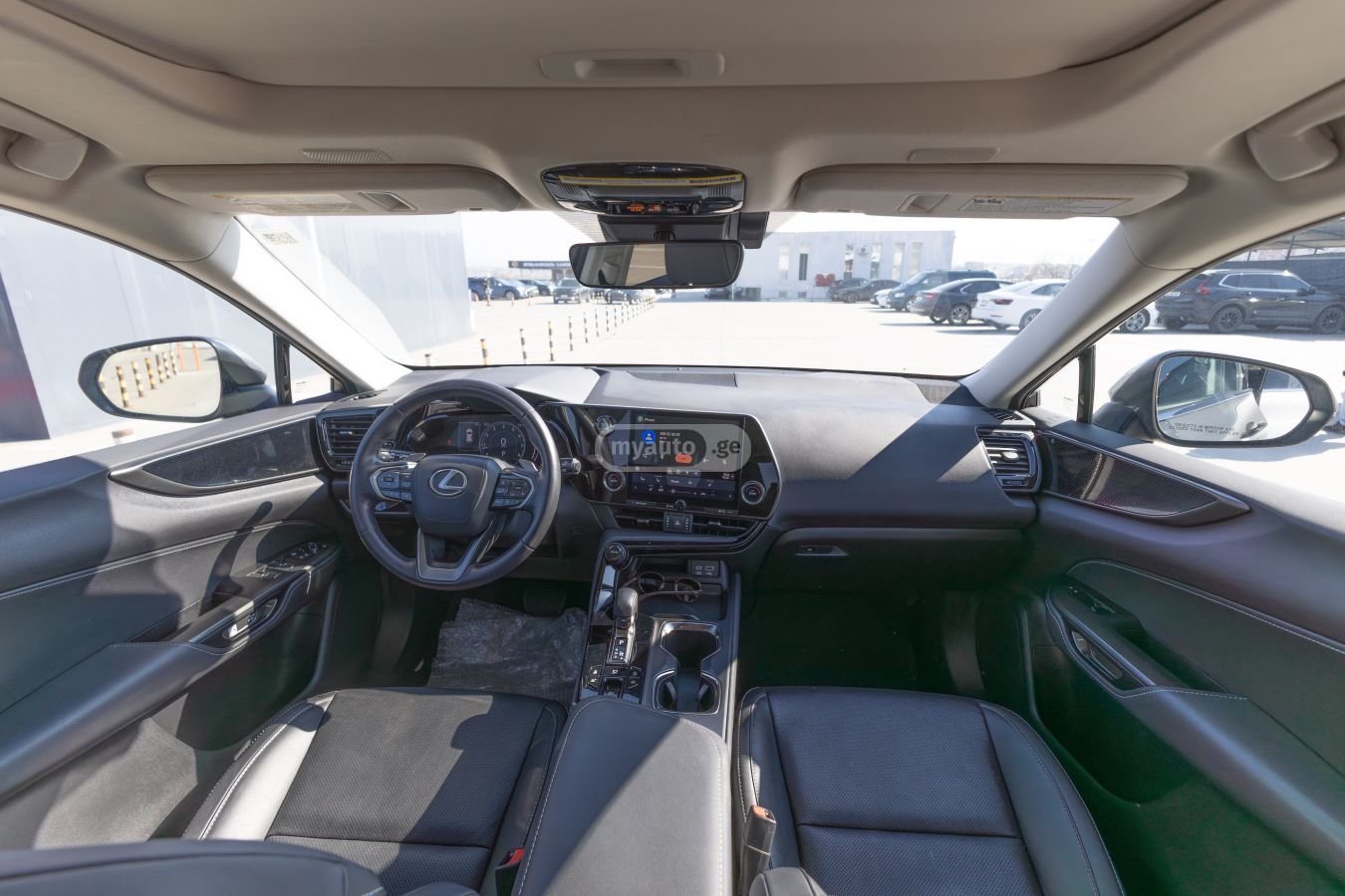 Lexus NX 350 - фото 9